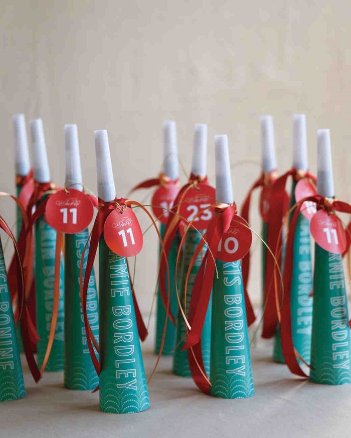 noisemakers for your wedding photo booth