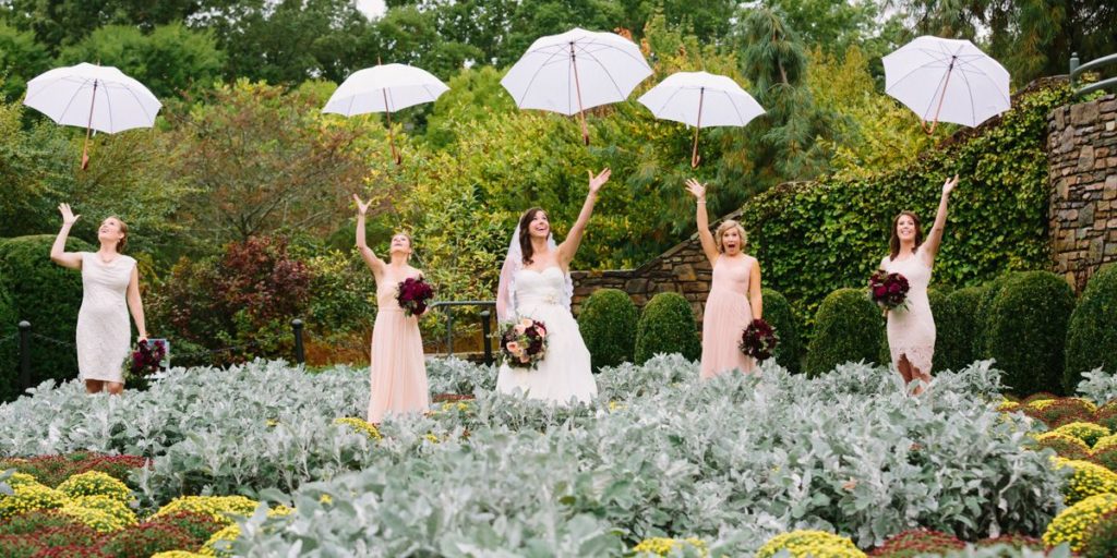 Use of umbrellas for wedding photo prop_2