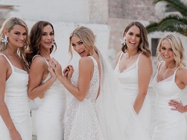 Anna Heinrich with her bridesmaids