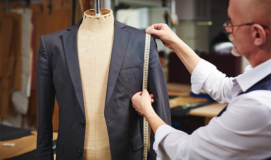 Groom's Suit fitting -123WeddingCards-min