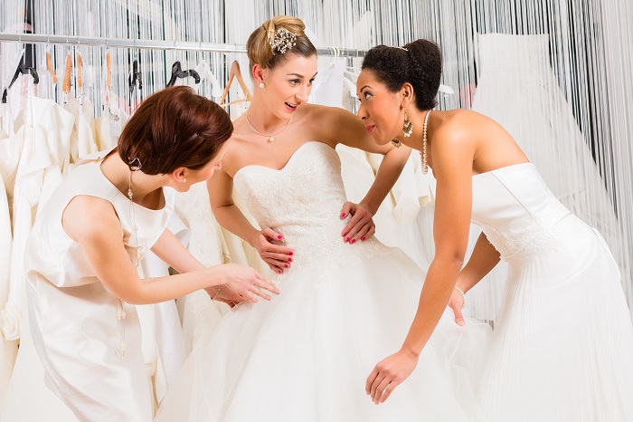 Decide your wedding dress