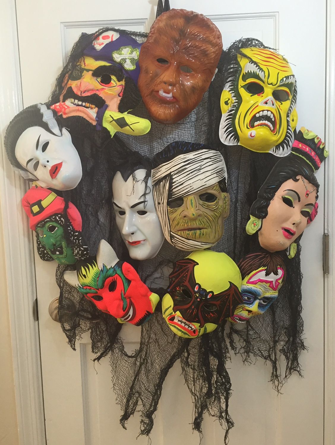 wreath of halloween mask