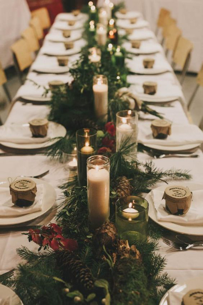 Grass table runner and flower bouquets