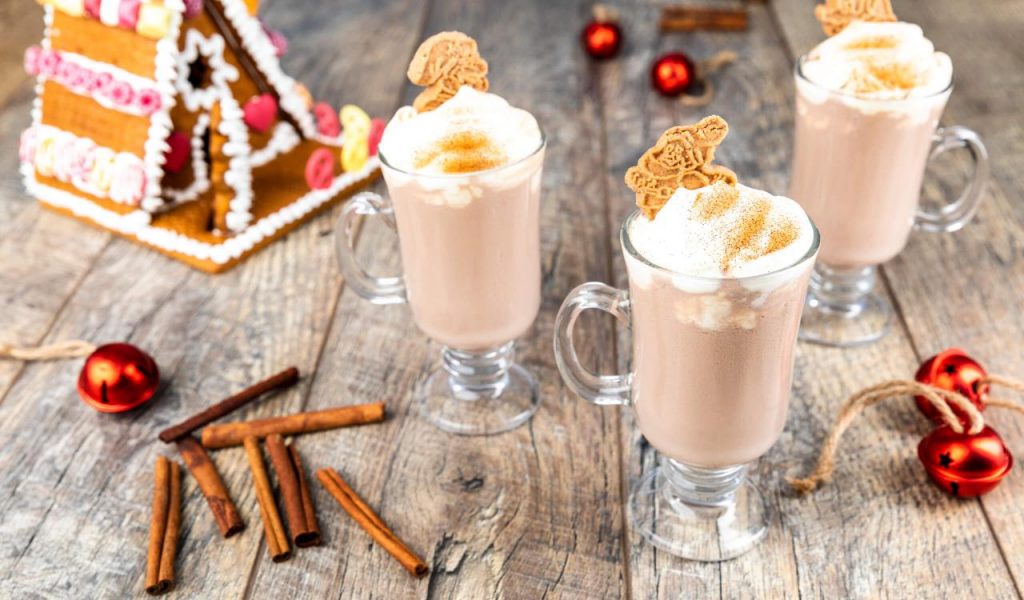 Spiced Gingerbread Hot Chocolate (Cocktails and Mocktails)